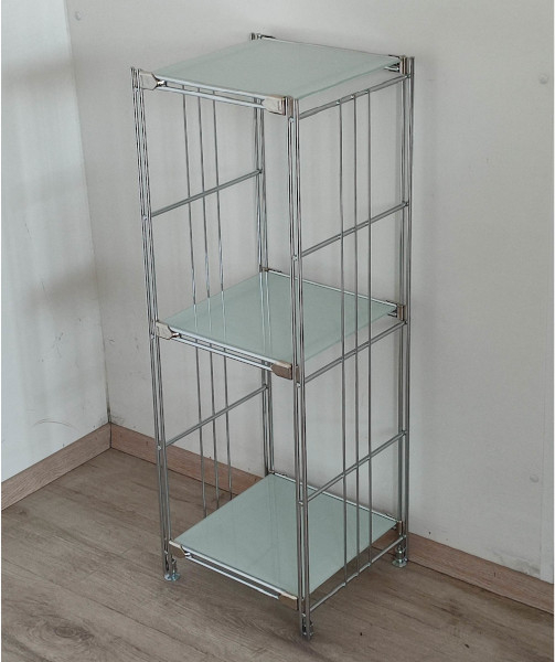Regal mit 3 Gitterböden mit satinierter Glasauflage