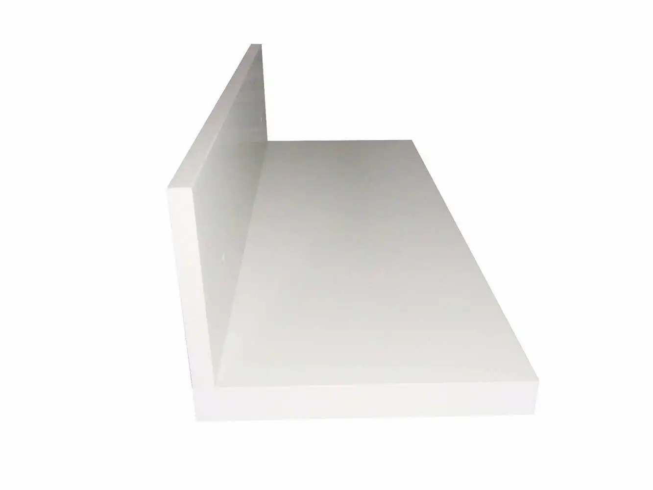 Kombinieren Sie verschiedenen Regal-Längen. Montiert auf unterschiedlichen Höhen, auch über Eck - und Sie schaffen einen eigenen Stil!