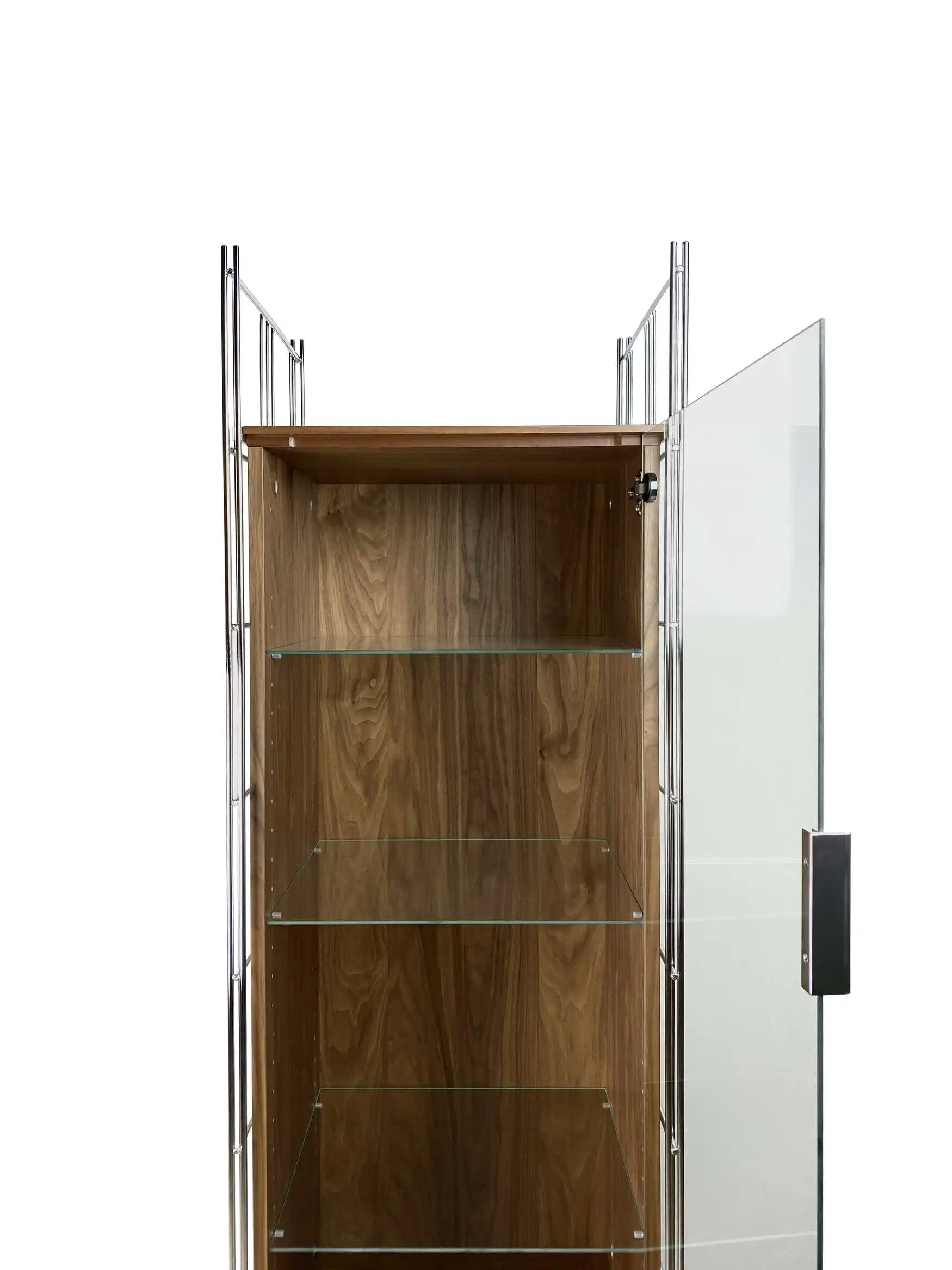 Der Holzkorpi kann mit verschiedenen Türvarianten kombiniert werden.