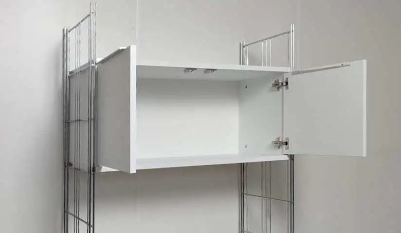 18075 Korpus mit 2 Holztüren über 2 Raster BIII 380 zum nachträglichen Einbau in bereits aufgebaute Regale geeignet!