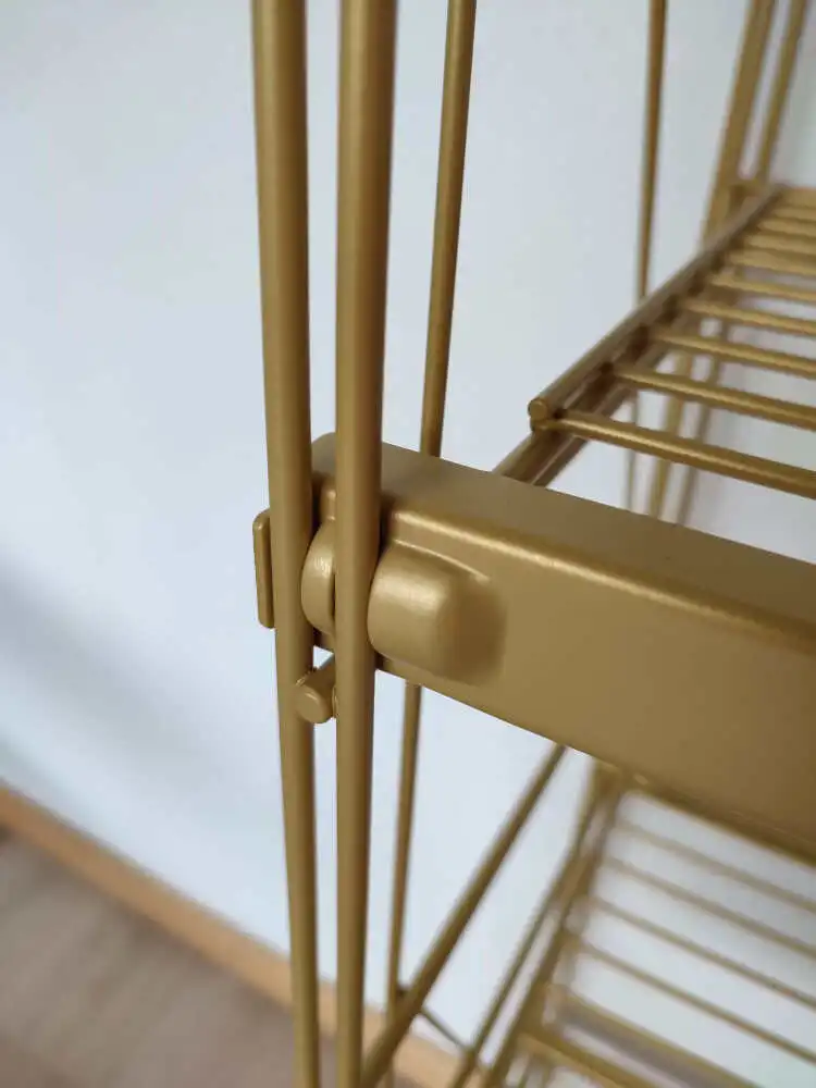 #Goldmetallic #Regalpulverbeschichtet