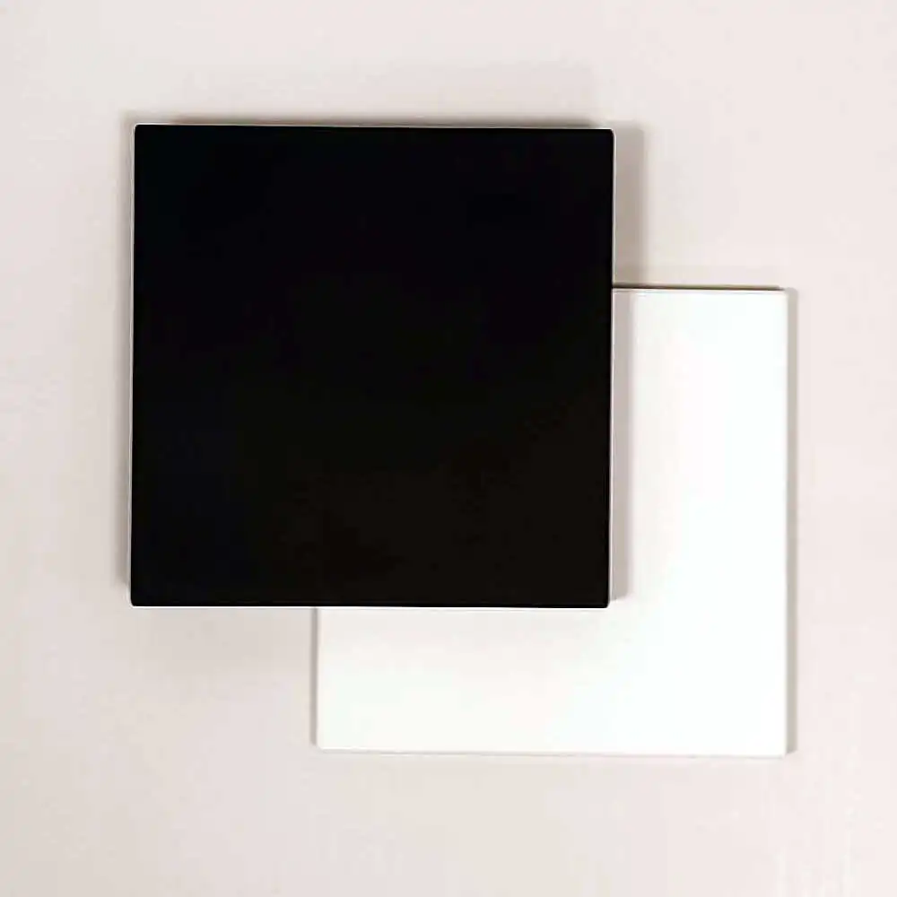 Farbmuster Regalboden aus Holz oder Schubladenelement in schwarz oder weiß bestellen