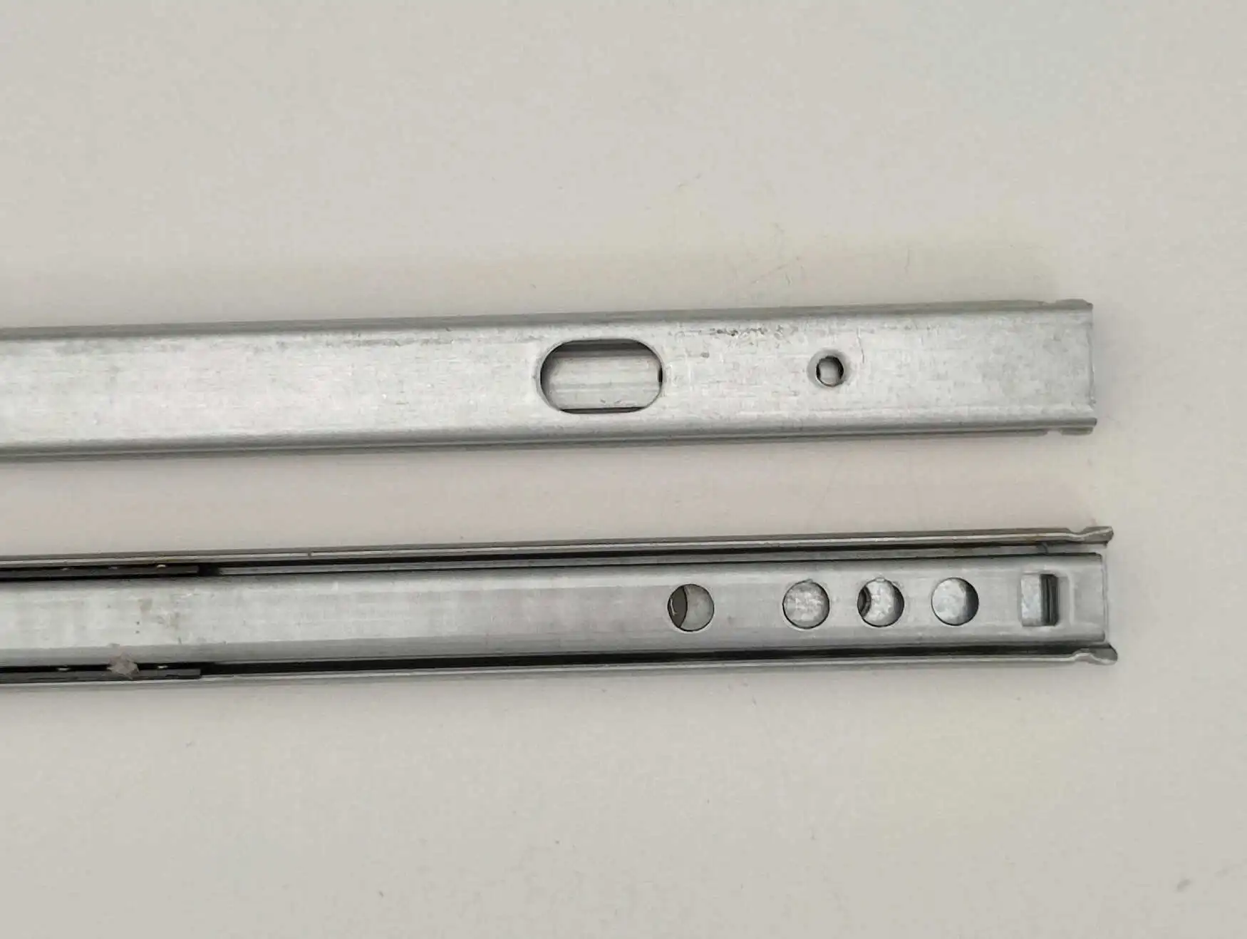 80-621223 Kugelführung - Laufschiene für Schublade Art. Nr. 21220