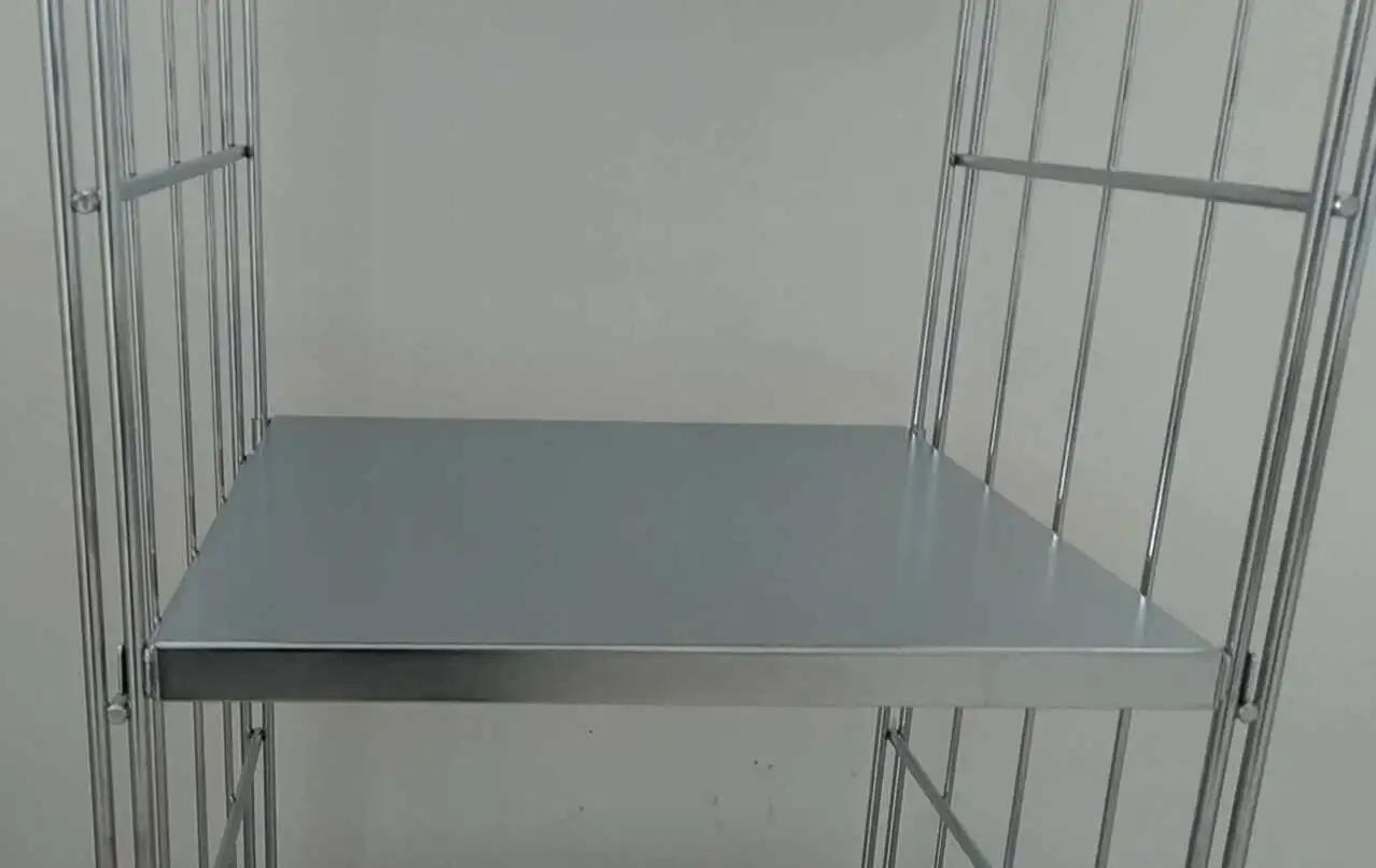 Blechboden #Spider chrom 40 x 40 cm mit angschweißten Halterungen