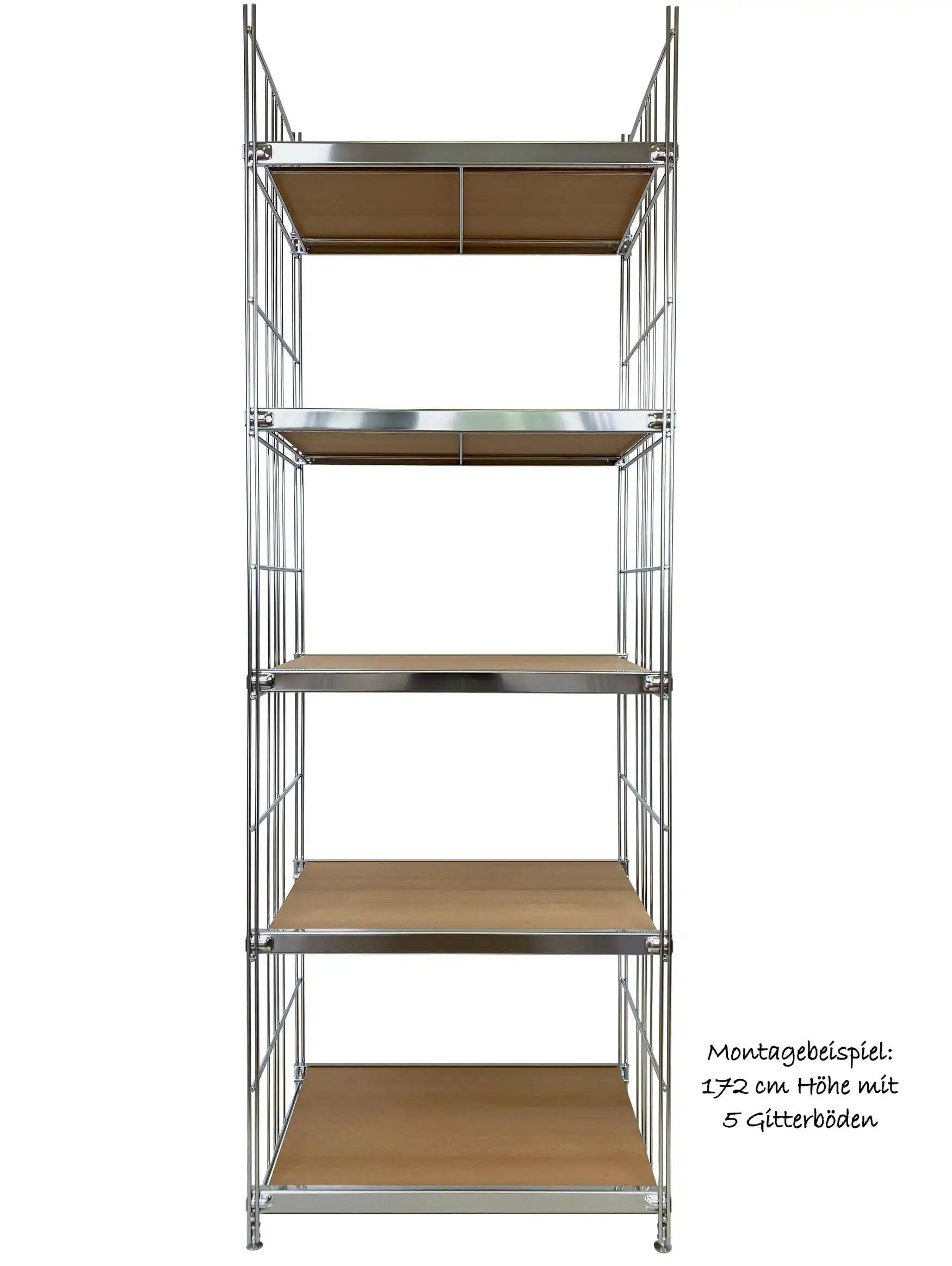 Die Böden lassen sich an jeder Querstrebe einhängen. Das Regal kann in der Breite beliebig erweitert werden.