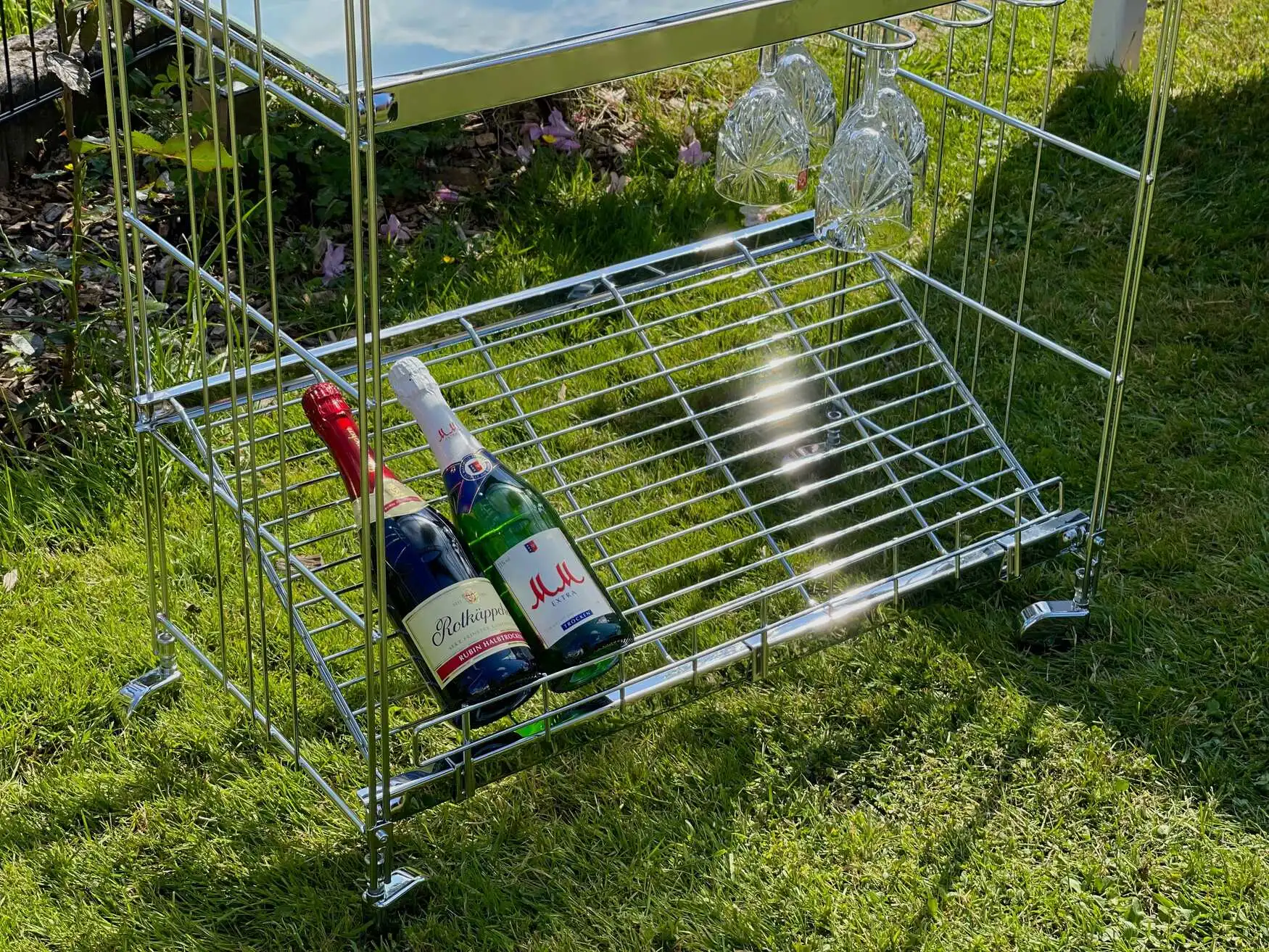 Servierwagen rollbar mit Glasböden Gläserhalter + Flaschenboden