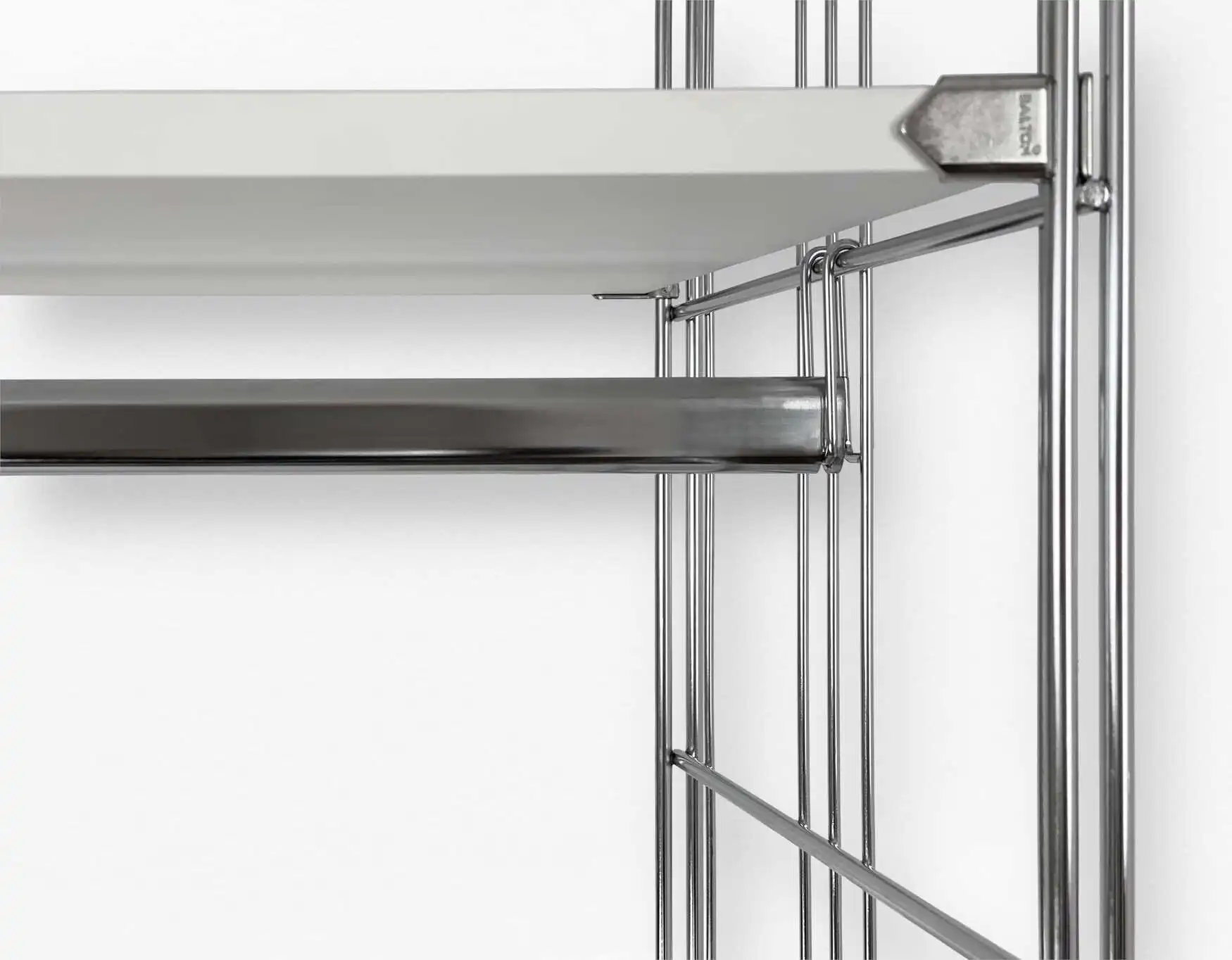 Garderobe 208 cm extra hoch mit 2 Schubfächern und 2 Holzböden