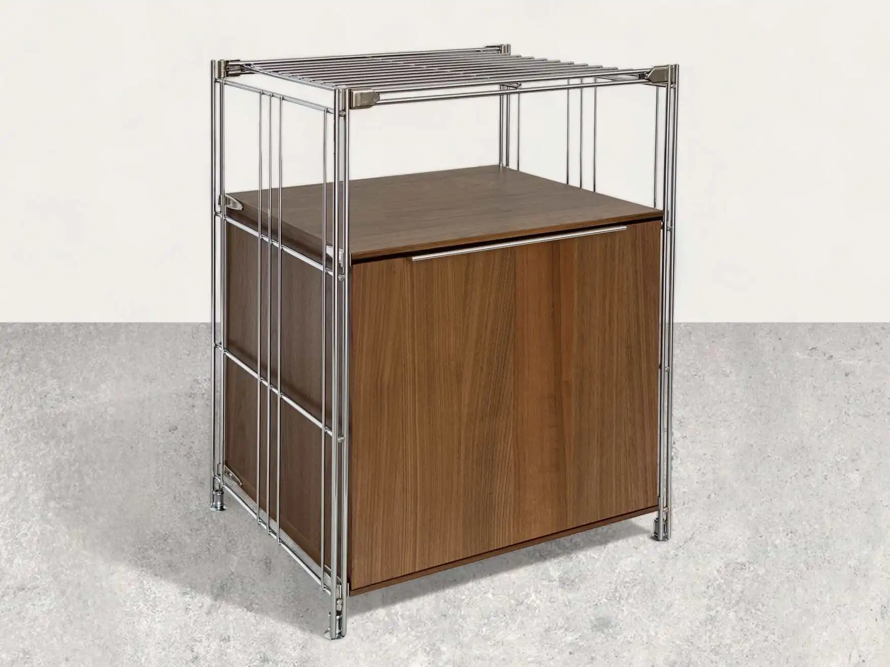 Holzkorpus Regal-Kombination 62x48x38 cm mit Tür und Gitterboden Farbe: Nussbaum-Maserung