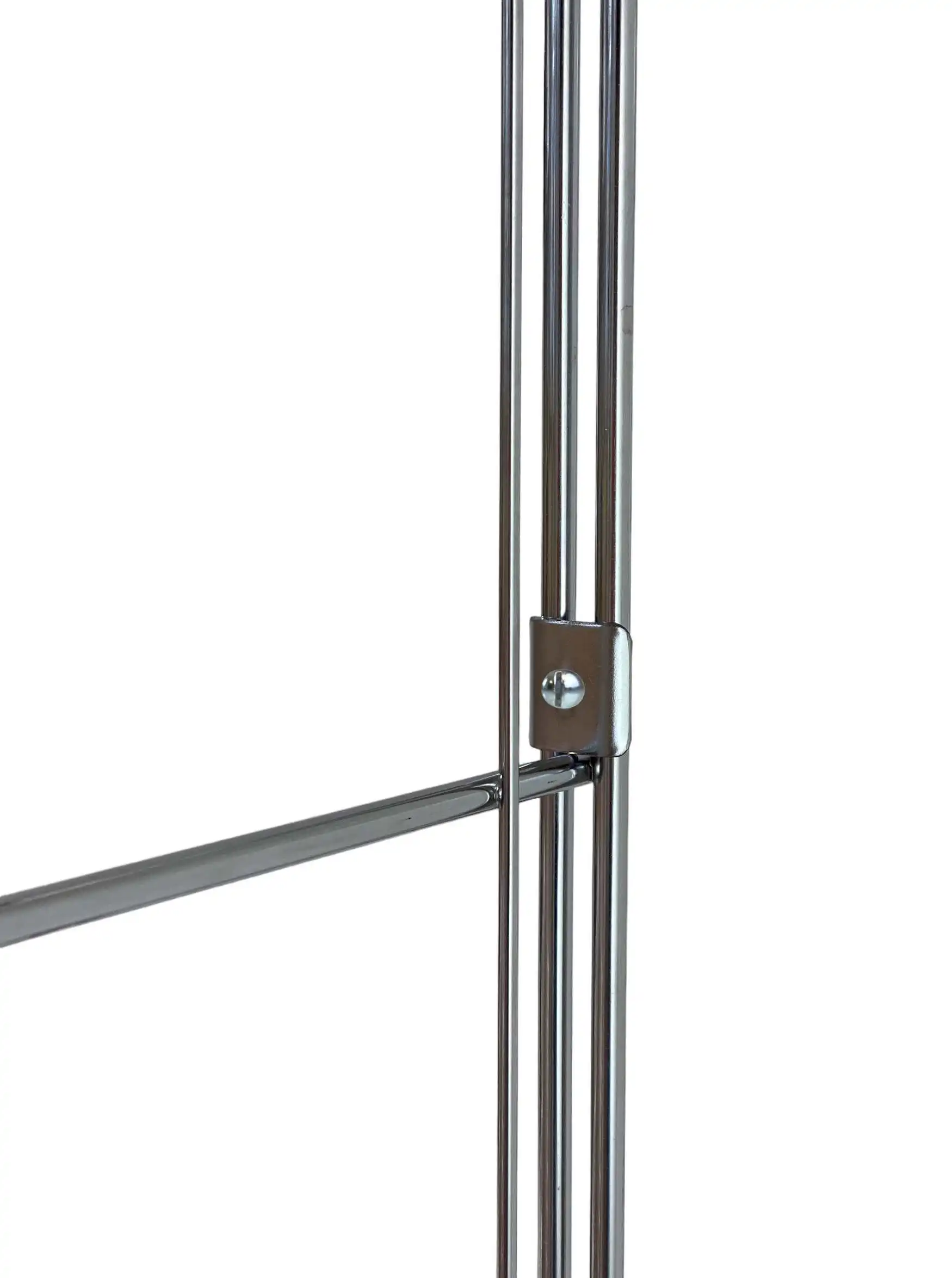 Wandbefestigung - Kippsicherung für Regale