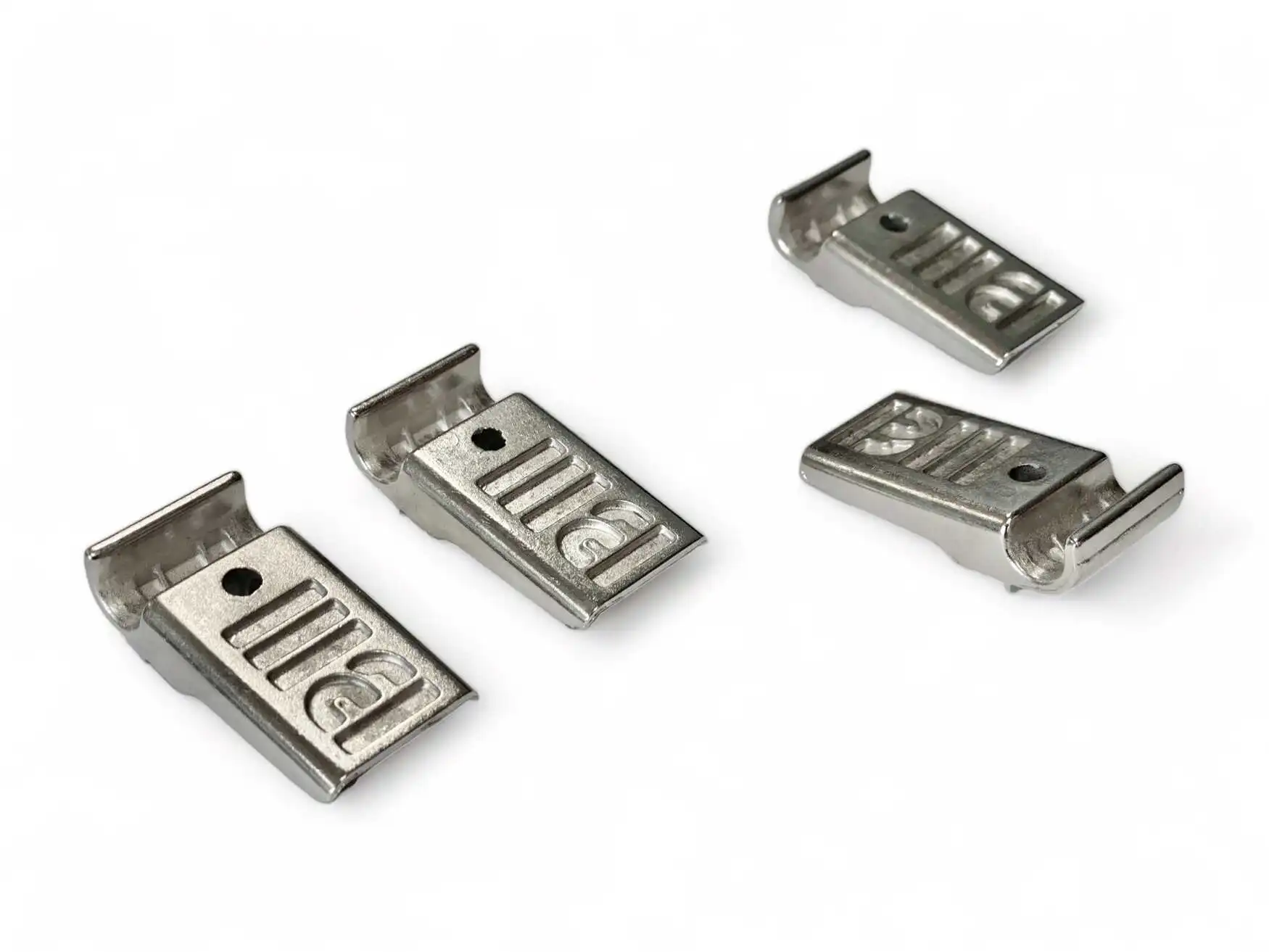 Beschlag Set bestehend aus 4x Halterung für Blech- und Lochblechböden