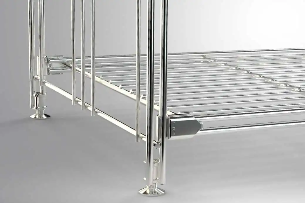 Das Metallregal verfügt über verstellbare, eindrehbare Füße, die eine einfache und präzise Einrichtung ermöglichen. Ideal für stabile Regale auf unebenen Böden. BALTON