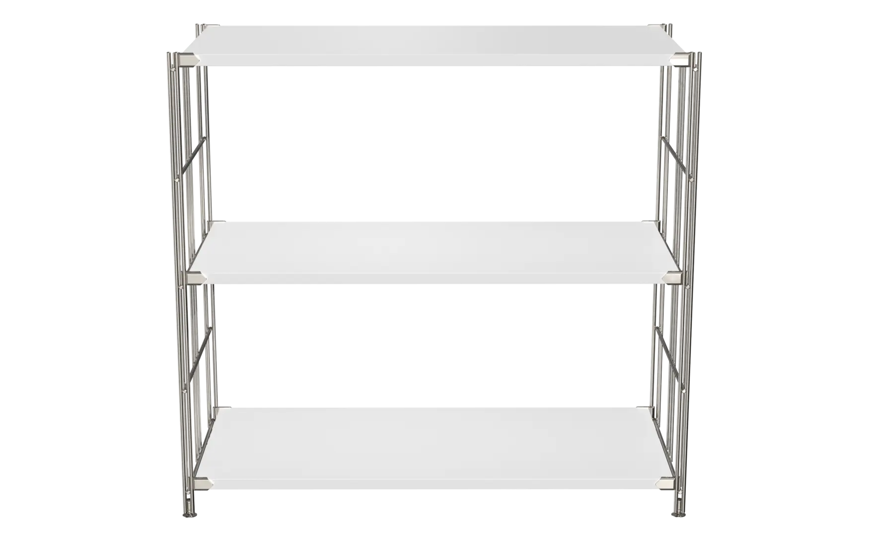 BIII Regal 80 x 85 x 38 cm mit 3 weißen Holzböden – Art.-Nr. 909203 Das großzügige BIII Regal mit den Maßen 80 cm Höhe, 85 cm Breite und 38 cm Tiefe überzeugt durch seine klare Formensprache und vielseitige Einsatzmöglichkeiten. Mit drei weißen Holzböden bietet es reichlich Stauraum – ideal für Bücher, Wohnaccessoires, Geschirr oder Bürobedarf. Die seitlichen Regalleitern bestehen aus hochwertigem, glänzend verchromtem Stahl und geben dem Regal seine typische BALTON-Stabilität und den modernen Industrie-Look.